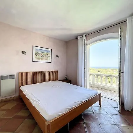 Villa - Avec Vue Exceptionnelle
